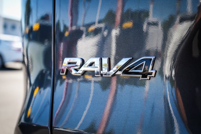 2024 Toyota RAV 4 Hybrid GX-2WD