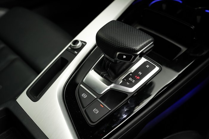 2022 Audi A5 40 TFSI S line