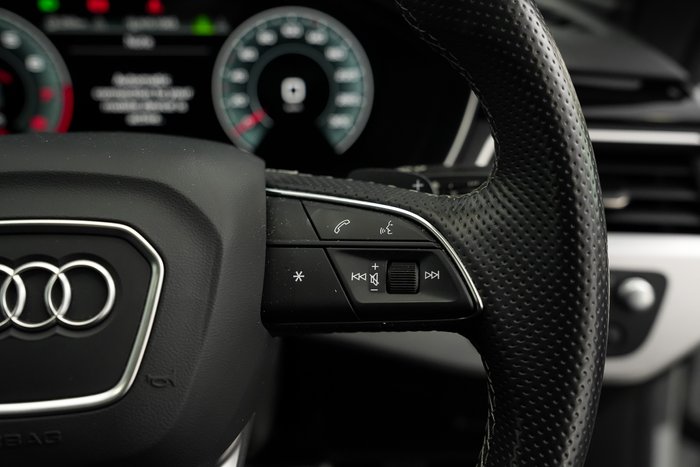 2022 Audi A5 40 TFSI S line