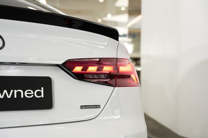 2022 Audi A5 40 TFSI S line