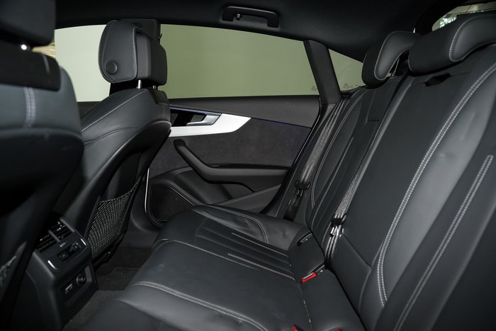 2022 Audi A5 40 TFSI S line