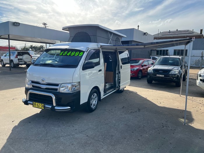 2013 TOYOTA HIACE CAMPER VAN