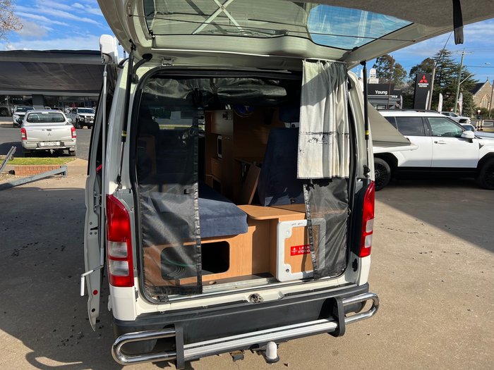 2013 TOYOTA HIACE CAMPER VAN