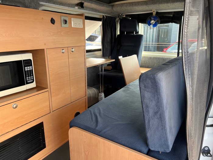 2013 TOYOTA HIACE CAMPER VAN