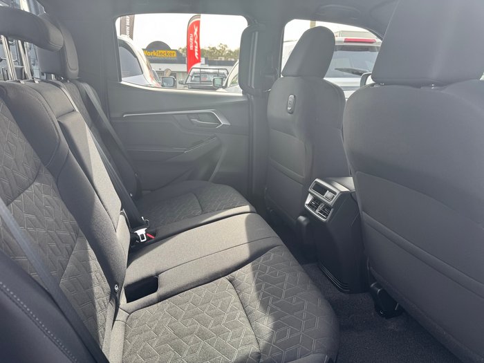 2025 ISUZU D-MAX LS-U