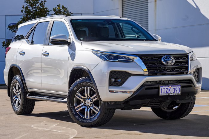 2020 Toyota Fortuner