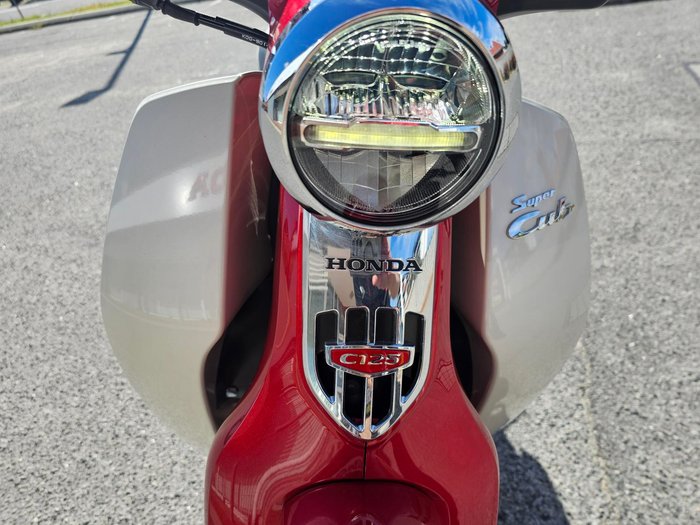 2020 Honda  C125 Supercub Red
