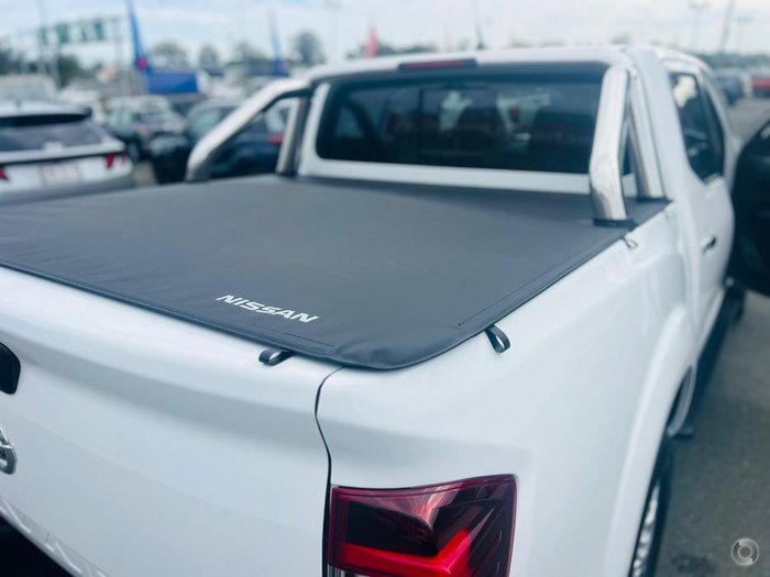 2023 Nissan Navara ST