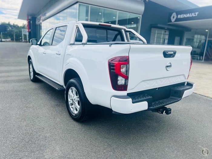 2023 Nissan Navara ST