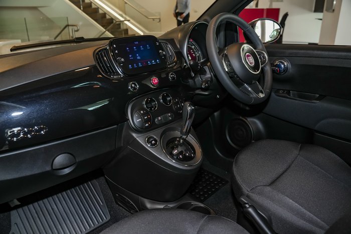 2023 Fiat 500 Dolcevita
