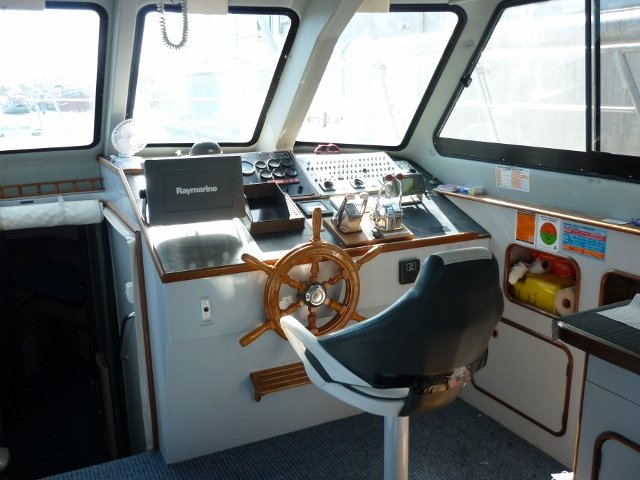 1999 COMMERCIAL OFFSHORE PASSENGER VESSEL