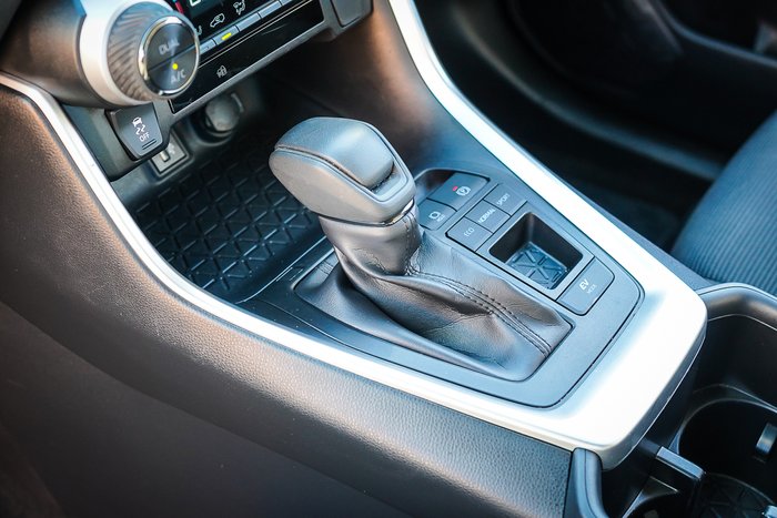 2024 Toyota RAV 4 Hybrid GX-2WD