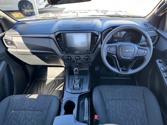 2025 ISUZU D-MAX LS-M XR