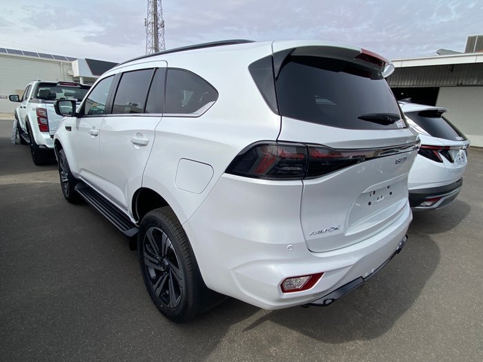 2025 ISUZU MU-X LS-T