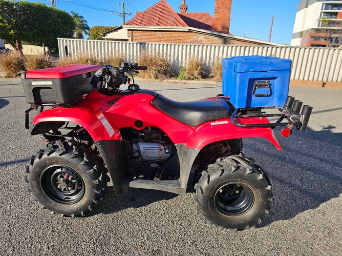 2017 Honda  TRX250TM 2WD 4-WHEELER Red