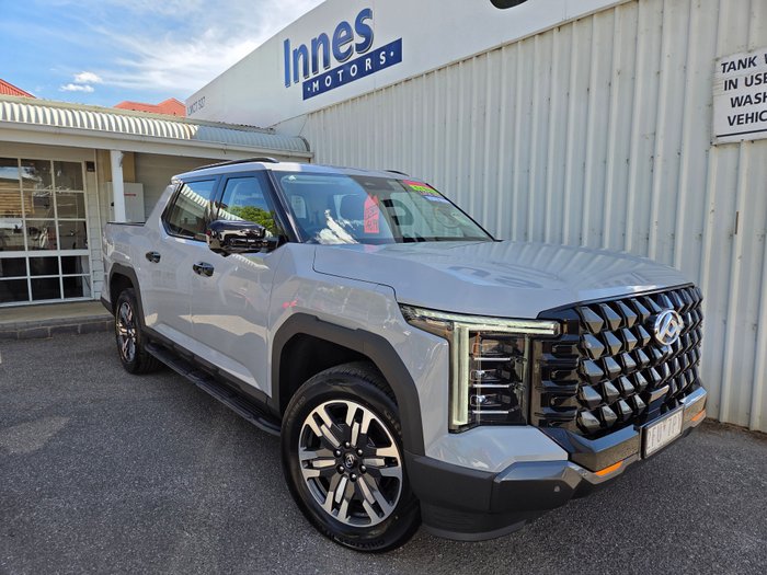 2025 LDV Terron 9 Evolve GREY