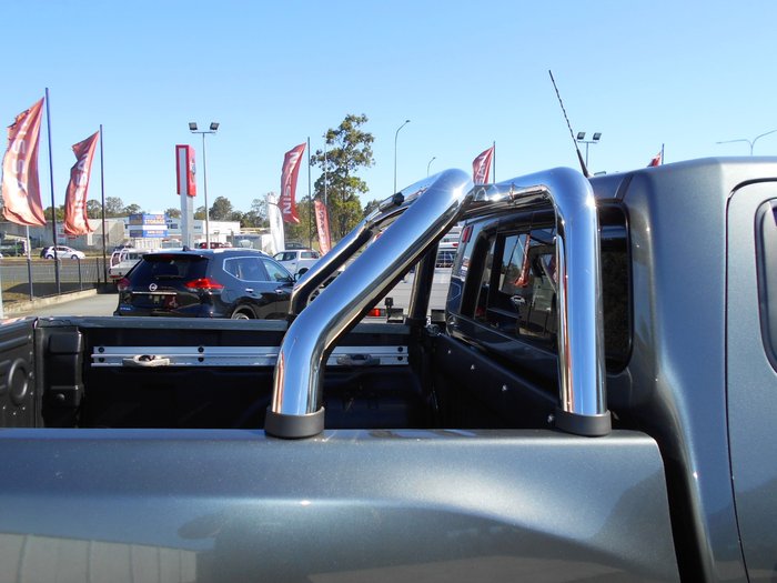 2025 Nissan Navara ST-X