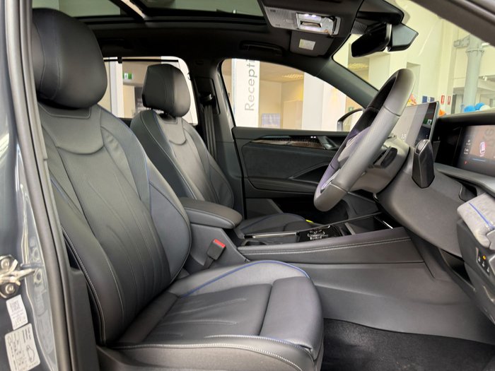 2025 VOLKSWAGEN TAYRON
