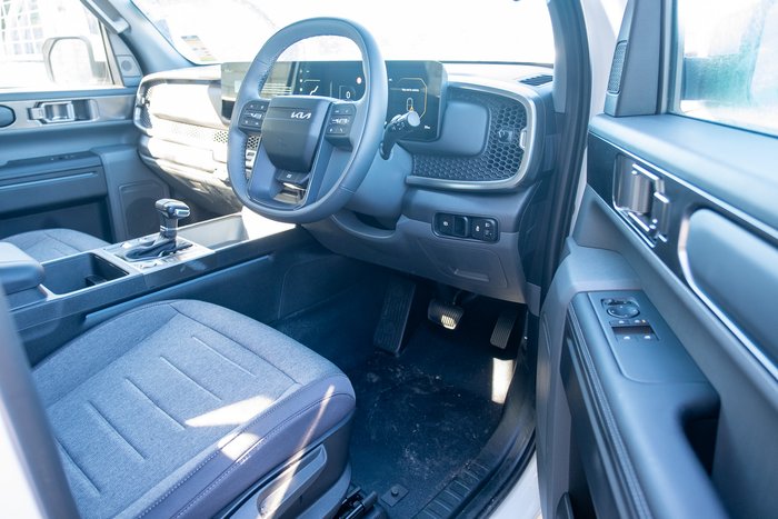 2026 Kia Tasman S