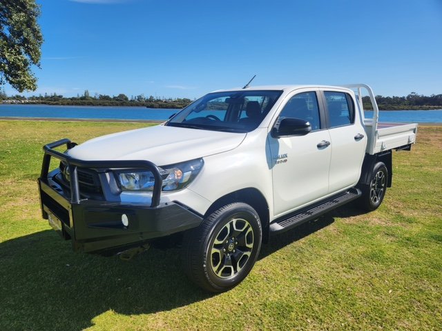 2020 Toyota Hilux SR