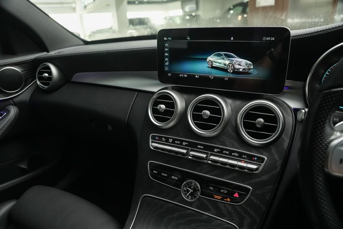 2020 Mercedes-Benz C-Class C200