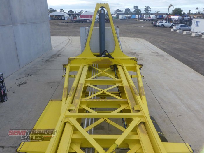 2012 Rhino 20FT Tipping Skel with Powerpack
