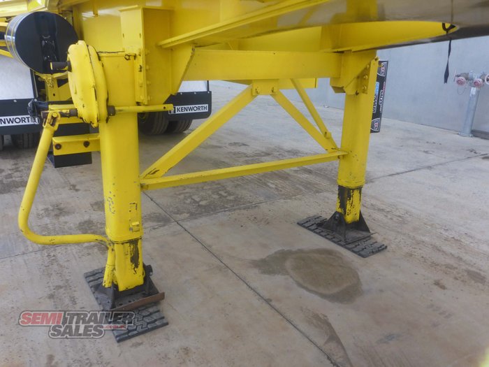 2012 Rhino 20FT Tipping Skel with Powerpack