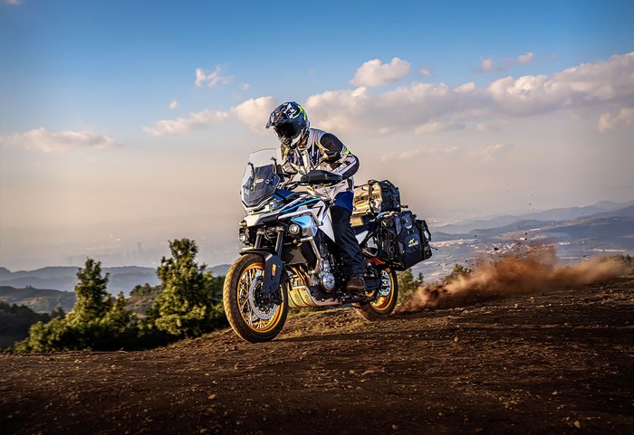 2026 CFMOTO 800 MT Explore