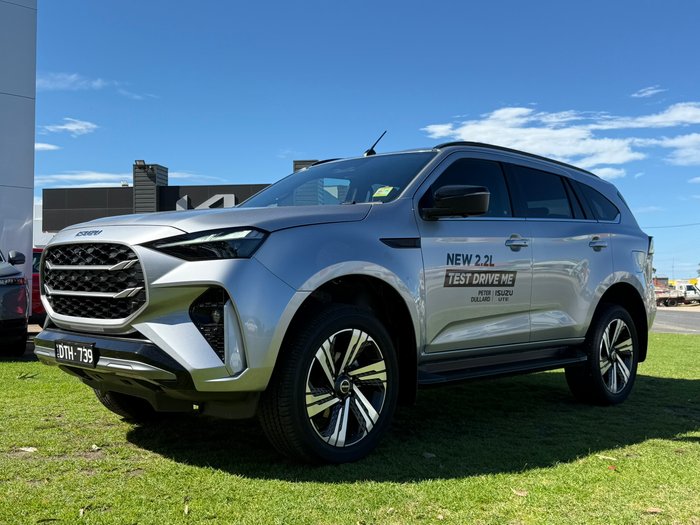 2026 Isuzu MU-X LS-T