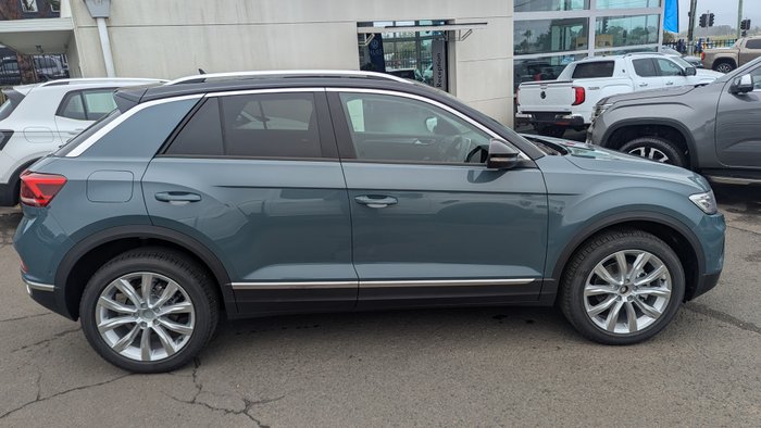 2024 VOLKSWAGEN T-ROC STYLE