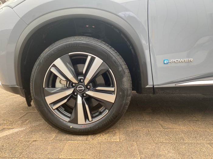 2024 Nissan X-TRAIL Ti-L e-POWER - 19 inch alloys