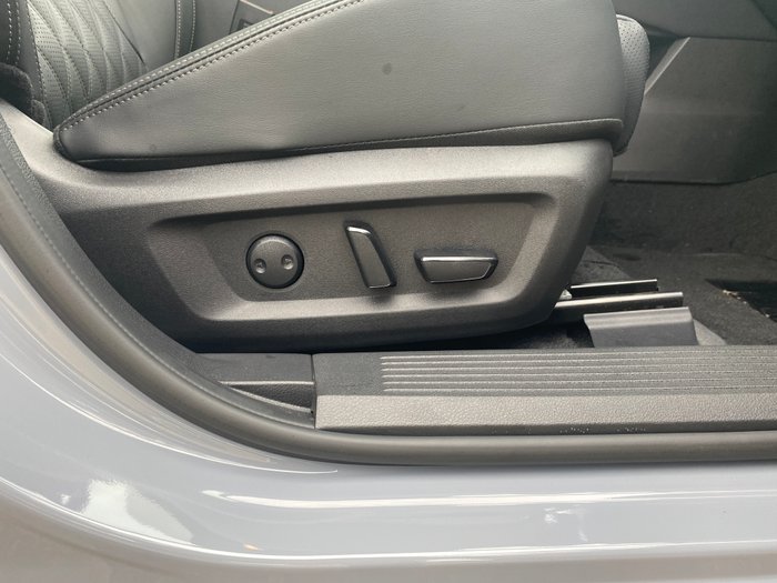 2024 Nissan X-TRAIL Ti-L e-POWER - 19 inch alloys