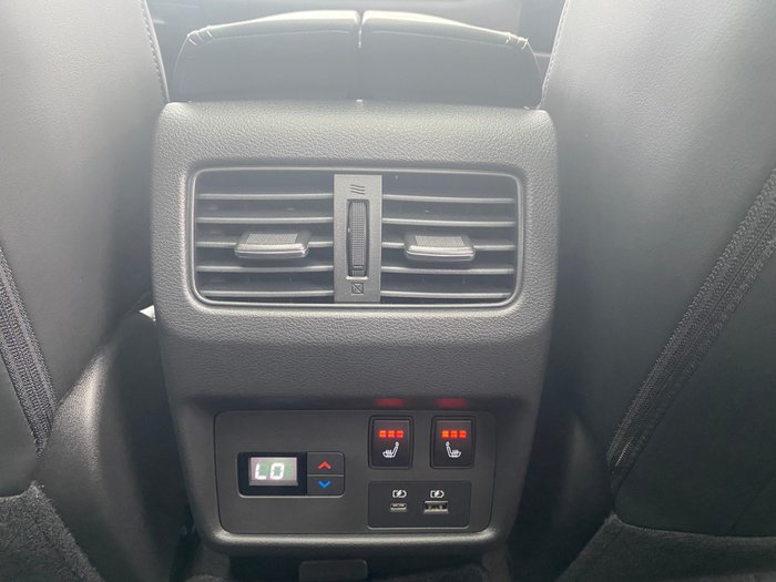 2024 Nissan X-TRAIL Ti-L e-POWER - 19 inch alloys