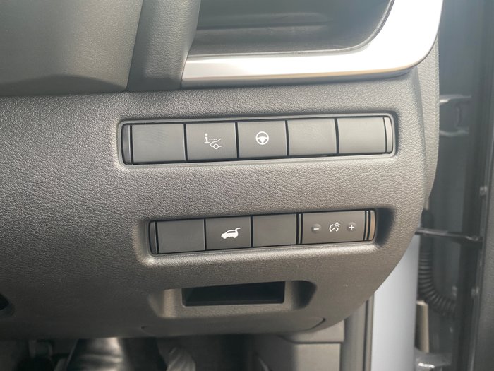 2024 Nissan X-TRAIL Ti-L e-POWER - 19 inch alloys