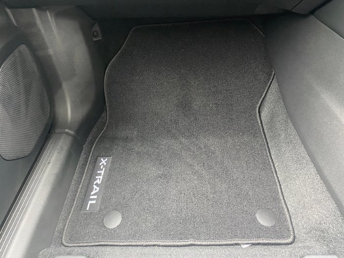 2024 Nissan X-TRAIL Ti-L e-POWER - 19 inch alloys