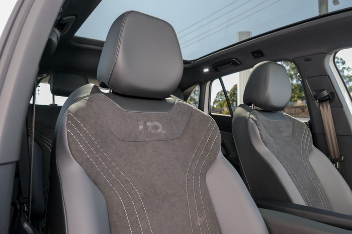 2025 Volkswagen ID.4 Pro