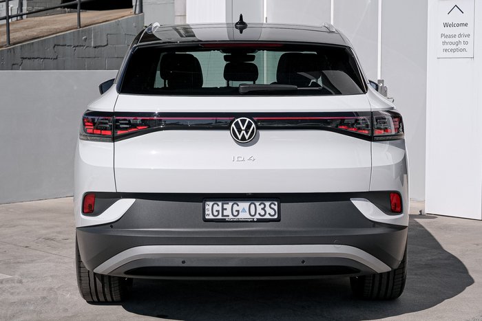2025 Volkswagen ID.4 Pro