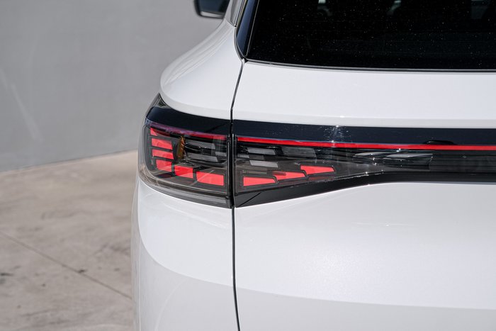2025 Volkswagen ID.4 Pro