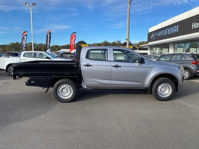 2025 ISUZU D-MAX SX