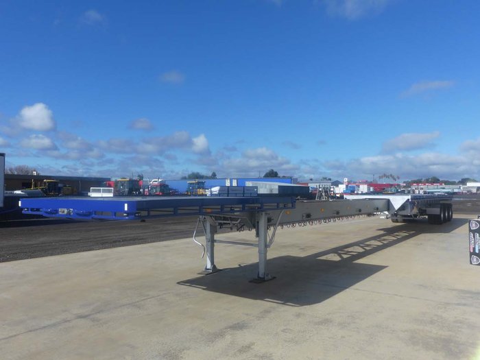 2007 Haulmark Flat Top Extendable 