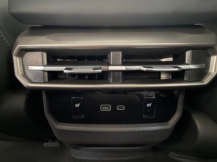 2025 LDV Terron 9 Evolve