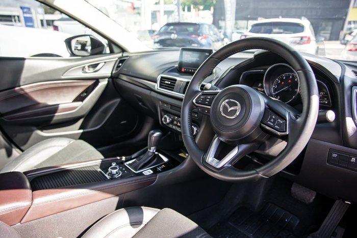 2018 Mazda 3 SP25 GT