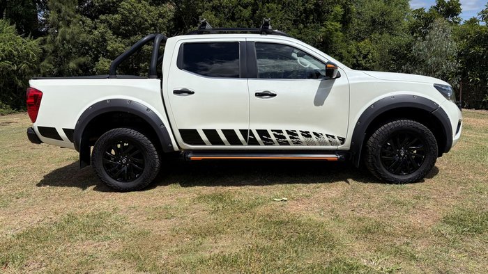 2019 NISSAN NAVARA