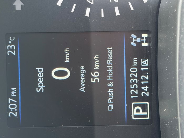 2019 NISSAN NAVARA ST-X