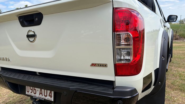 2019 NISSAN NAVARA ST-X