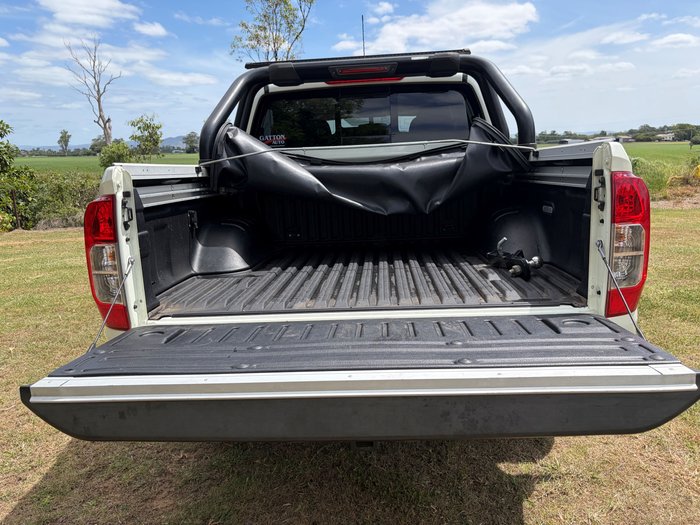 2019 NISSAN NAVARA ST-X