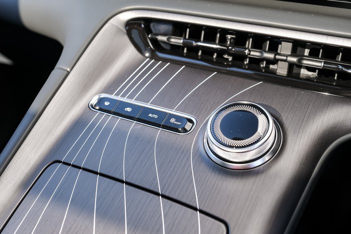 2027 Geely Starray