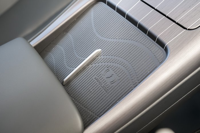 2027 Geely Starray