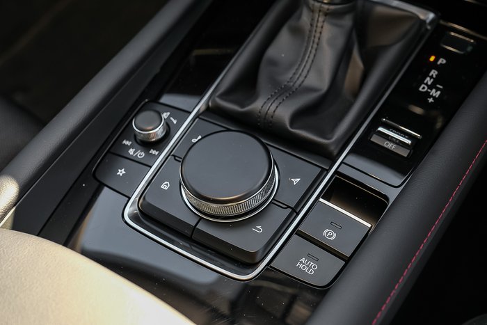 2025 Mazda 3 G25 Evolve SP