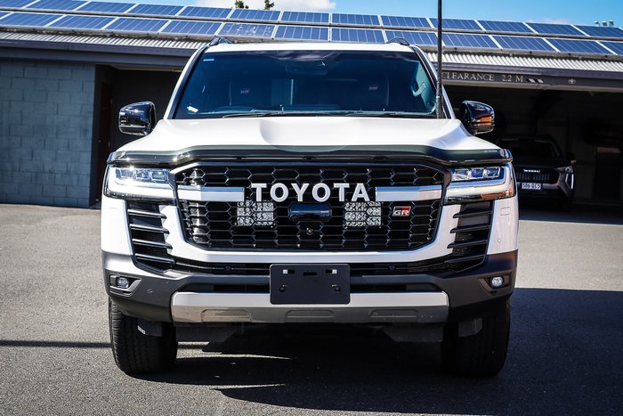 2024 Toyota LANDCRUISER